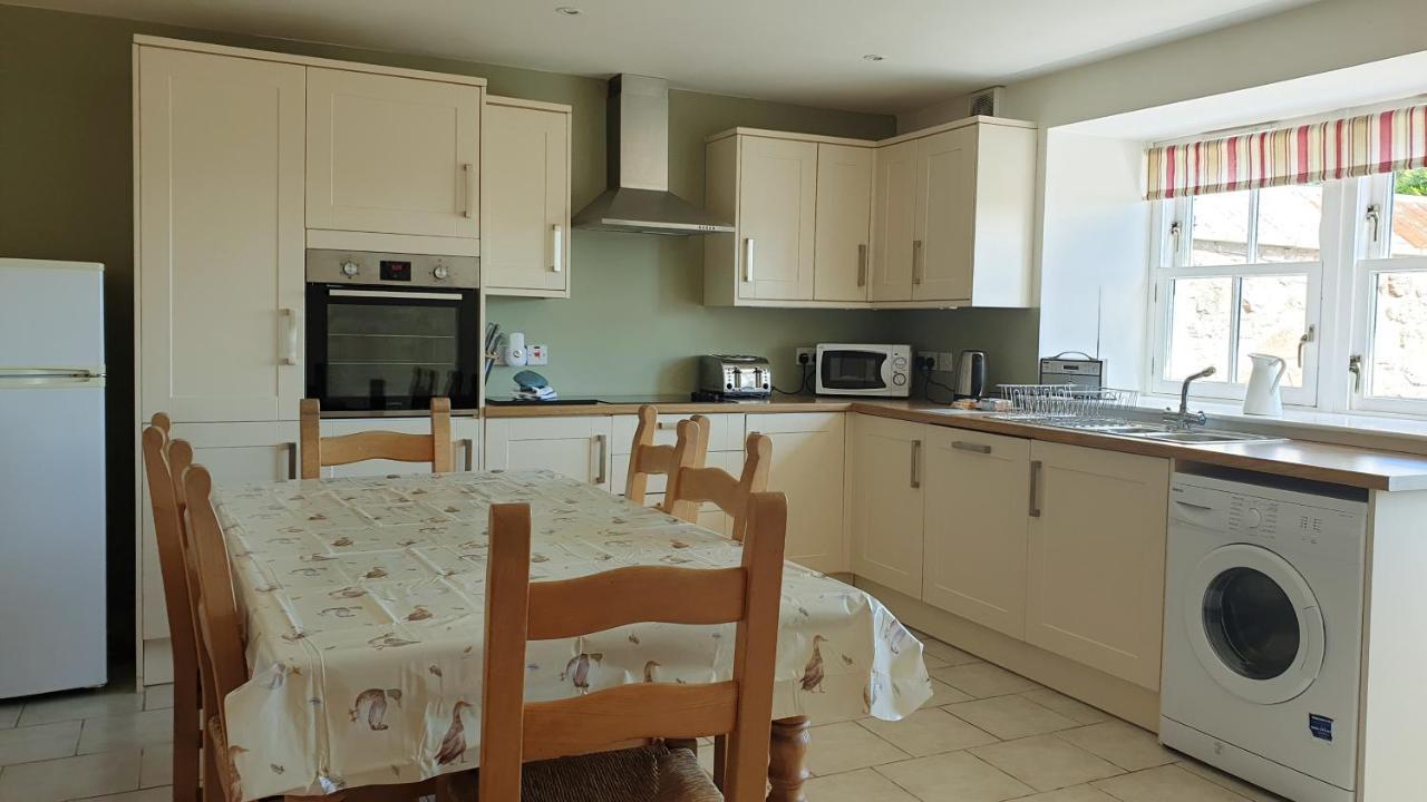Old Farm Holiday Cottages - Scottish Borders Chirnside Extérieur photo