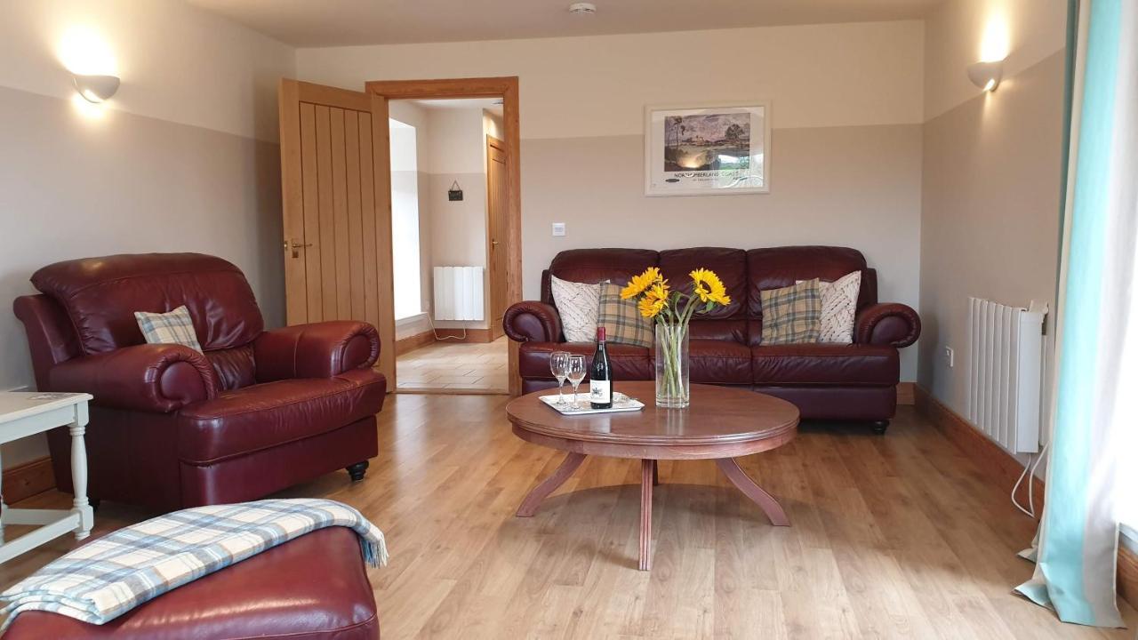 Old Farm Holiday Cottages - Scottish Borders Chirnside Extérieur photo
